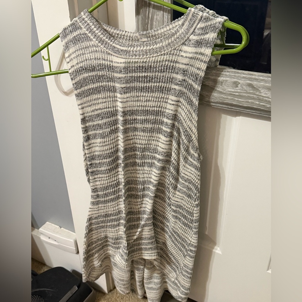 Grey and white high neck knit tank